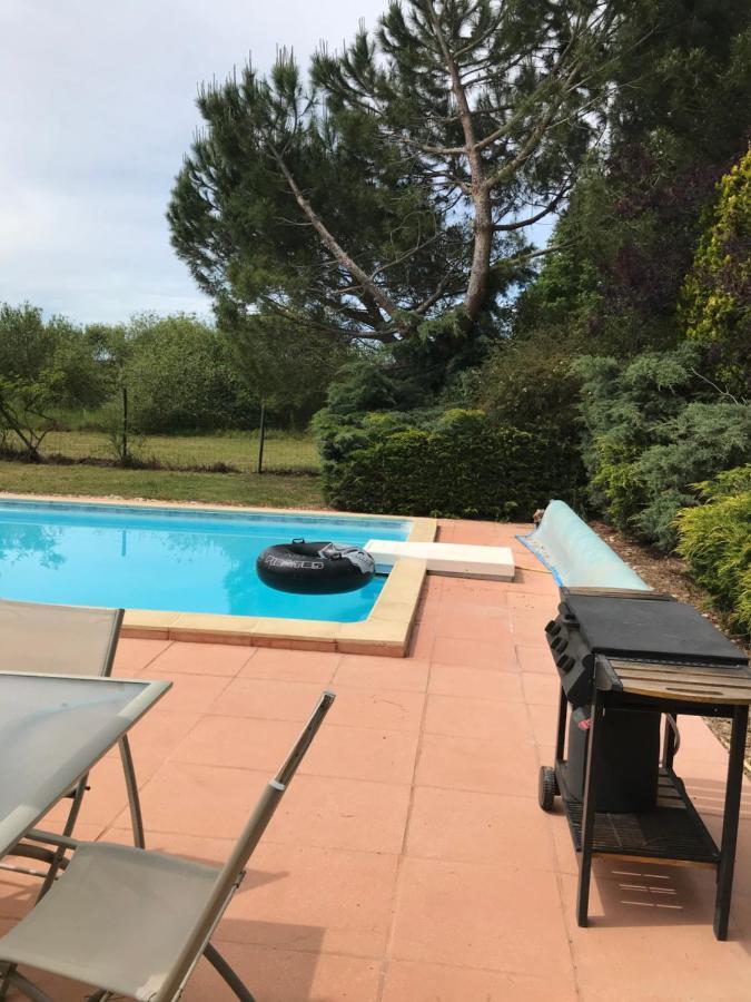 Gite De Fontjalabert En Campagne Tout Confort Lisle-sur-Tarn Exteriör bild